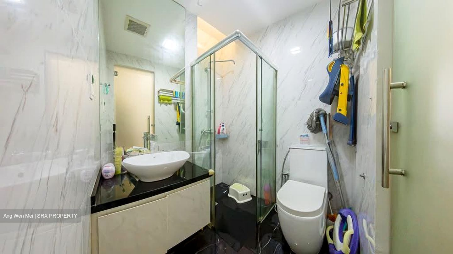 Lakeside Grove (D22), Terrace #548220311